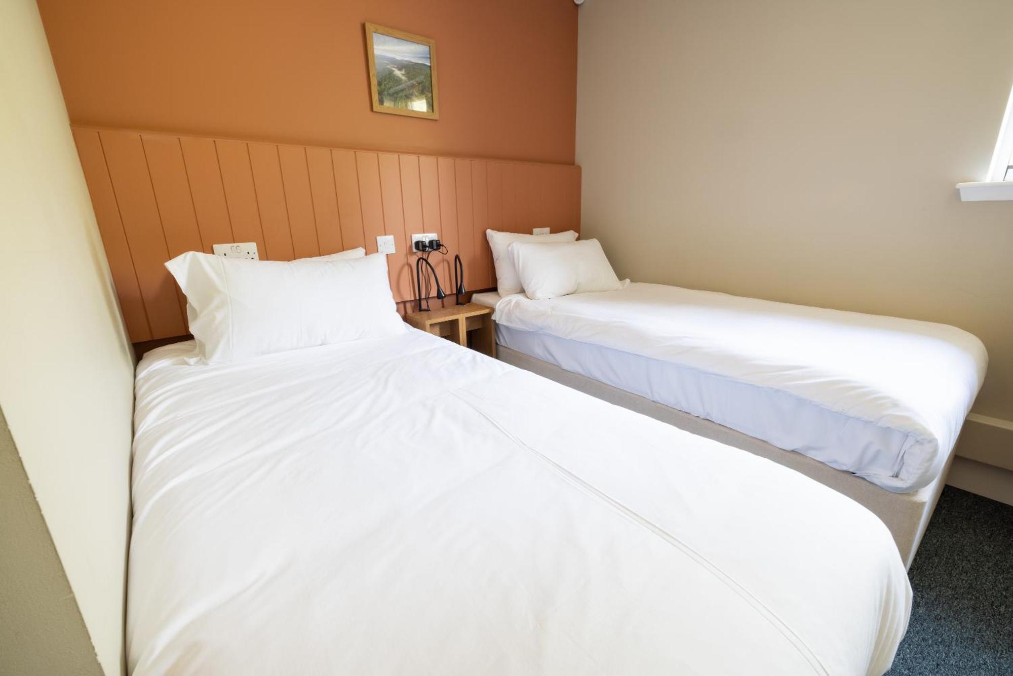 An Spiris Accommodation At Dundreggan Rewilding Centre Екстериор снимка